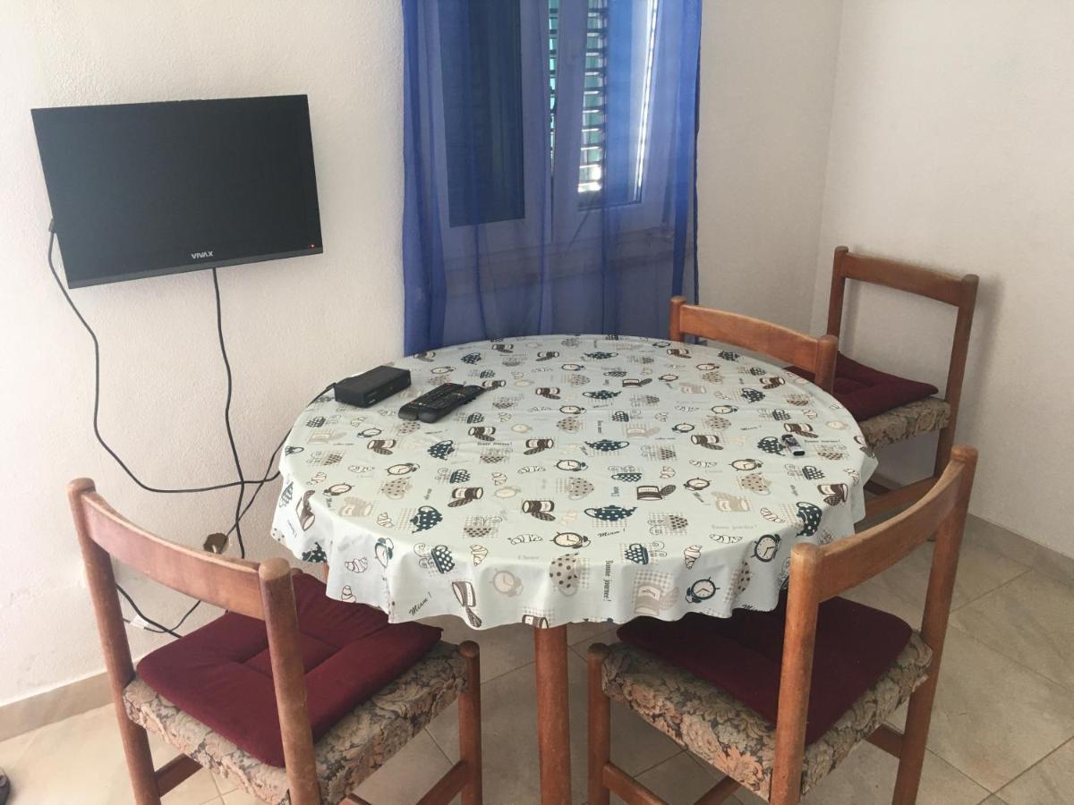 Apartmani Domenika Žuljana Dış mekan fotoğraf