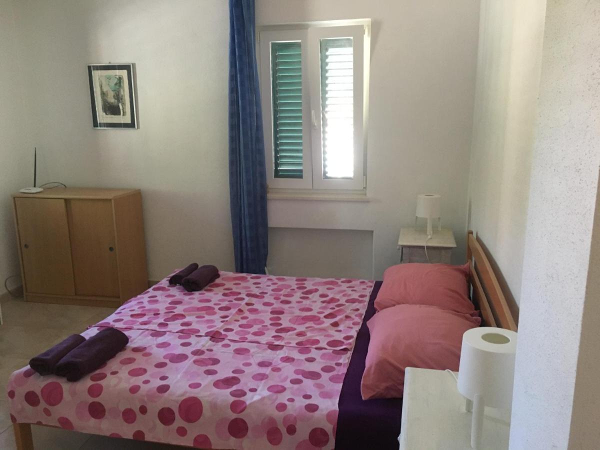Apartmani Domenika Žuljana Dış mekan fotoğraf