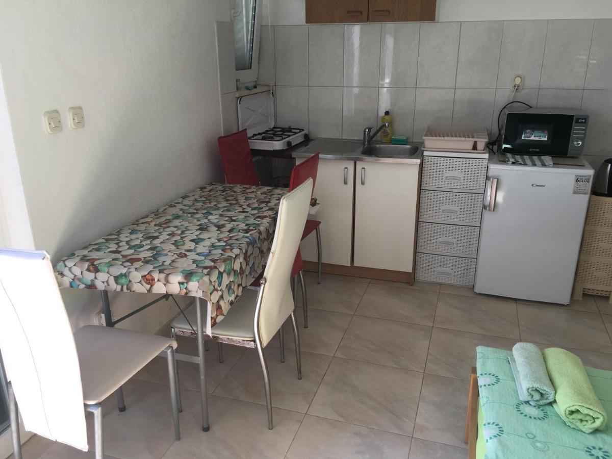 Apartmani Domenika Žuljana Dış mekan fotoğraf
